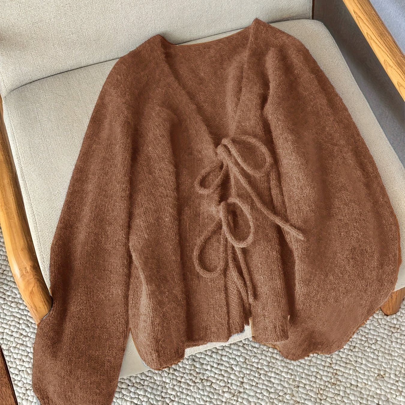 CYC Eleganter Cardigan mit V-Ausschnitt und Krawatte