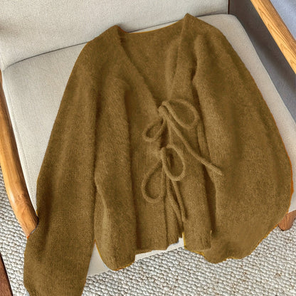 CYC Eleganter Cardigan mit V-Ausschnitt und Krawatte