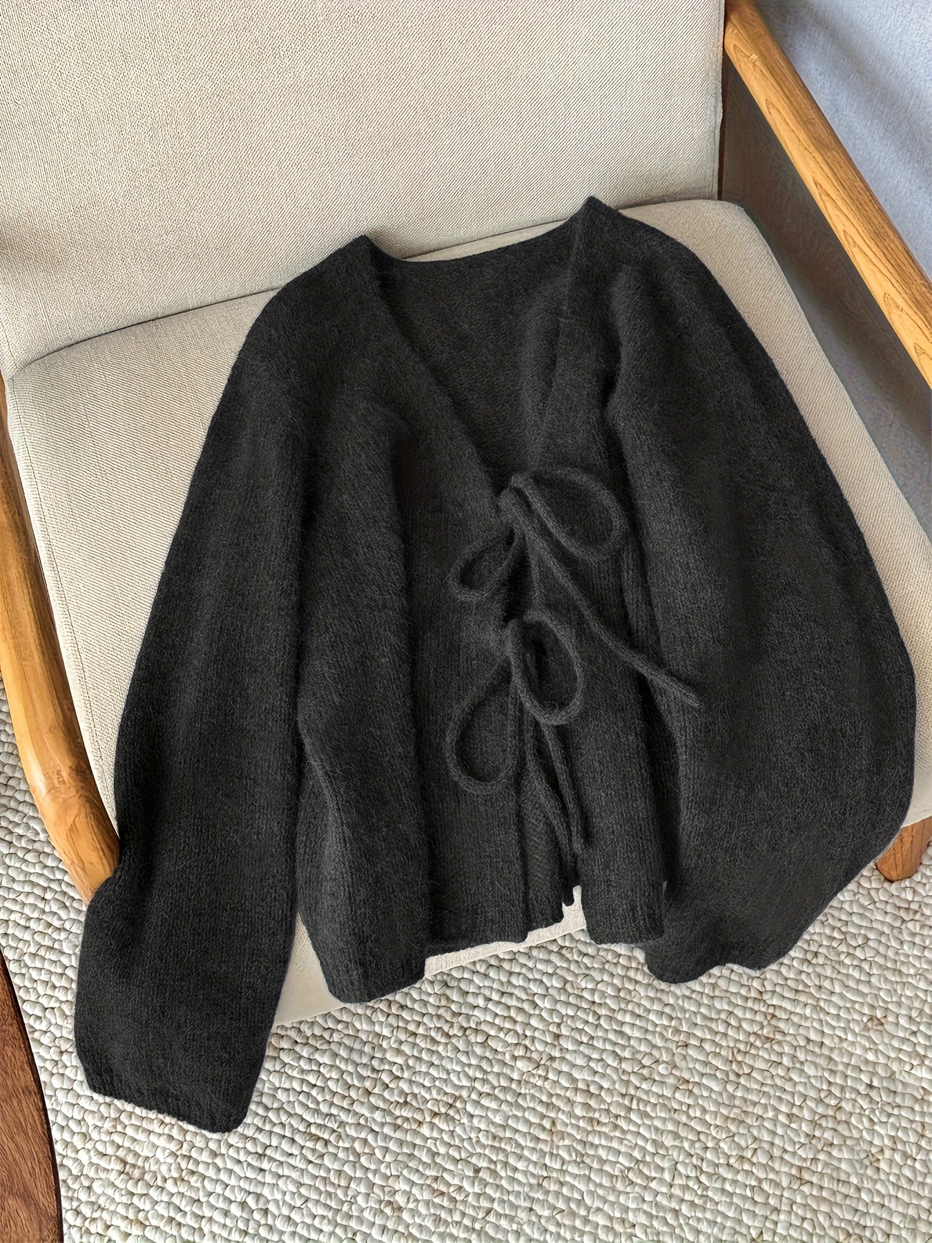 CYC Eleganter Cardigan mit V-Ausschnitt und Krawatte