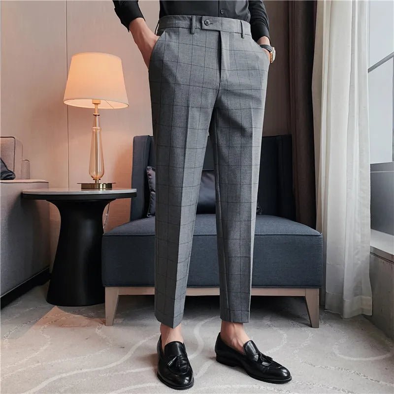 Slim Fit British - Style Plaid Dress Pants - Cafe y Calle