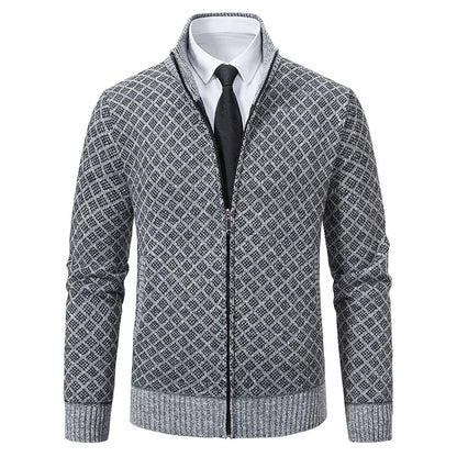 CYC – Strickjacke mit hohem Kragen und Samtfutter